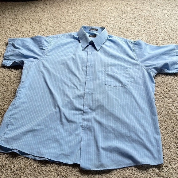 Arrow Men's Light Blue Button-Up Dress Shirt, Size XL Regular Fit Striped Pocket - Picture 2 of 8